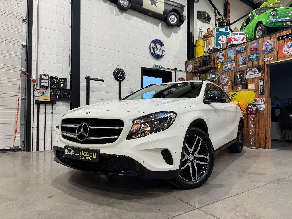 MERCEDES GLA 200 CDI 4 MATIC - AUTOMAAT - TOPSTAAT -, 4 cilinders, Wit, Leder, Bedrijf