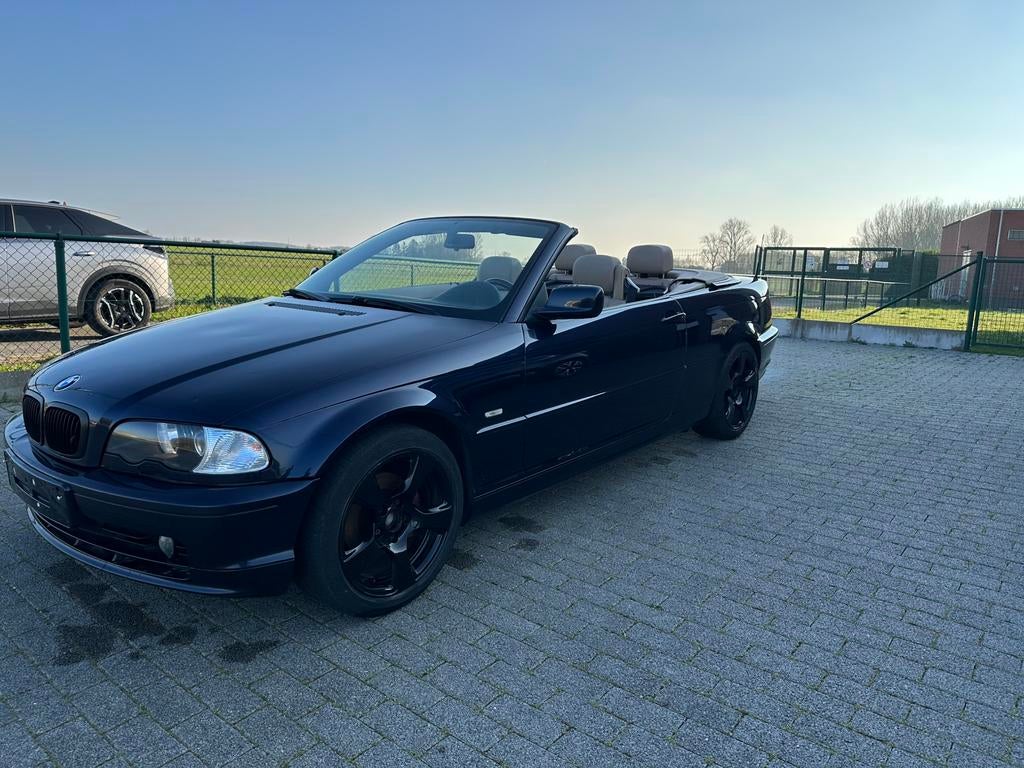 BMW 318Ci cabrio te koop, Auto's, BMW, Achterwielaandrijving, Beige, 4 cilinders, Cabriolet