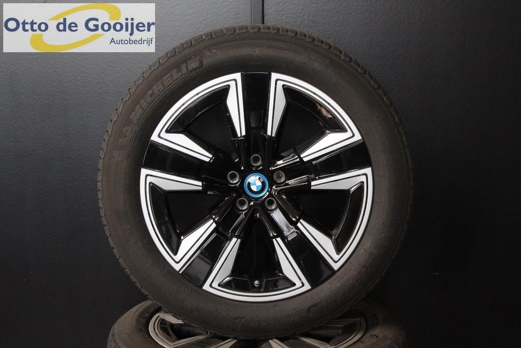 Originele BMW iX3 842 19 inch Velgen Winterbanden Michelin, Auto-onderdelen, Banden en Velgen, -, -, Banden en Velgen, Winterbanden