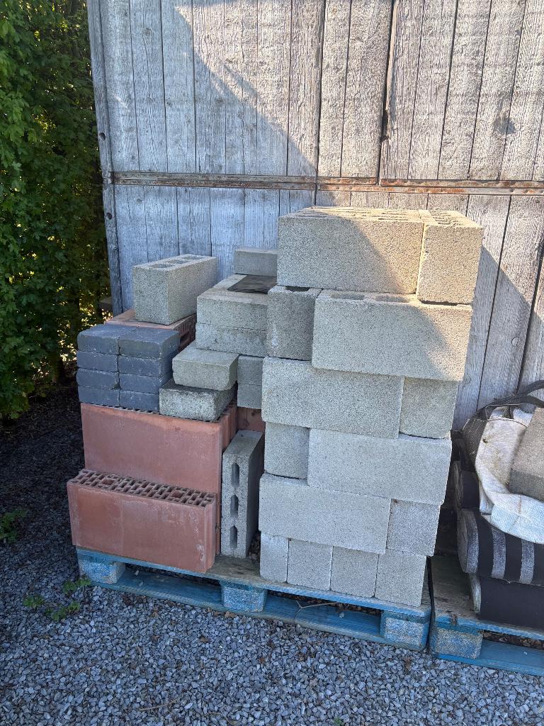 Beton en snelbouwblokken, Bricolage & Construction, Briques, Enlèvement, Utilisé, Béton