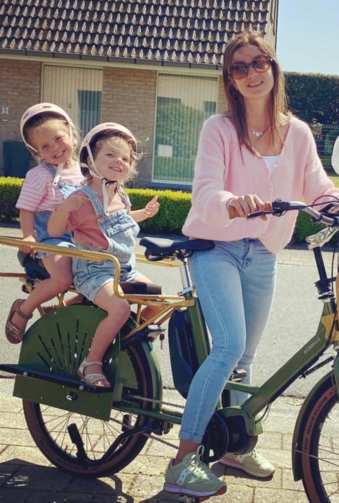 Fiets Longtail Achielle e bike, Ophalen, Zo goed als nieuw, Minder dan 30 km per accu, Overige merken