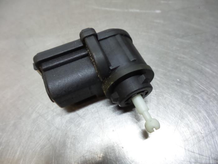 Moteur phare d'un Volkswagen Lupo (Lupo 98-), Volkswagen, -, Utilisé, -