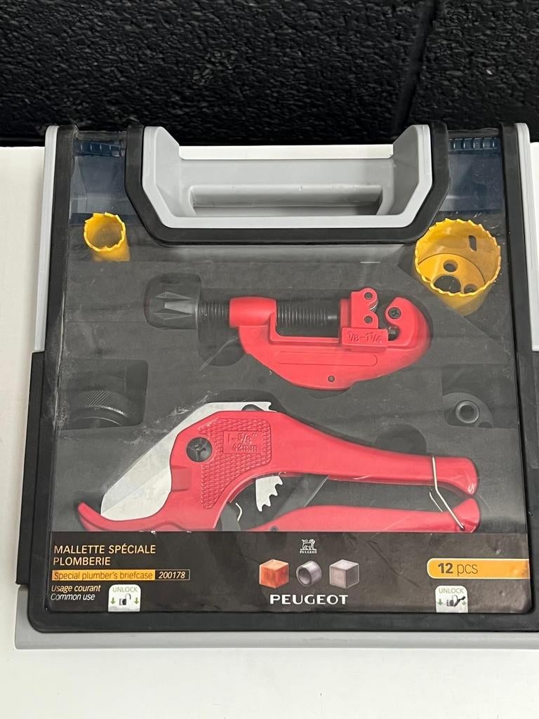 Titre : Mallette de plombier 12 pièces Peugeot – Neuve, Enlèvement