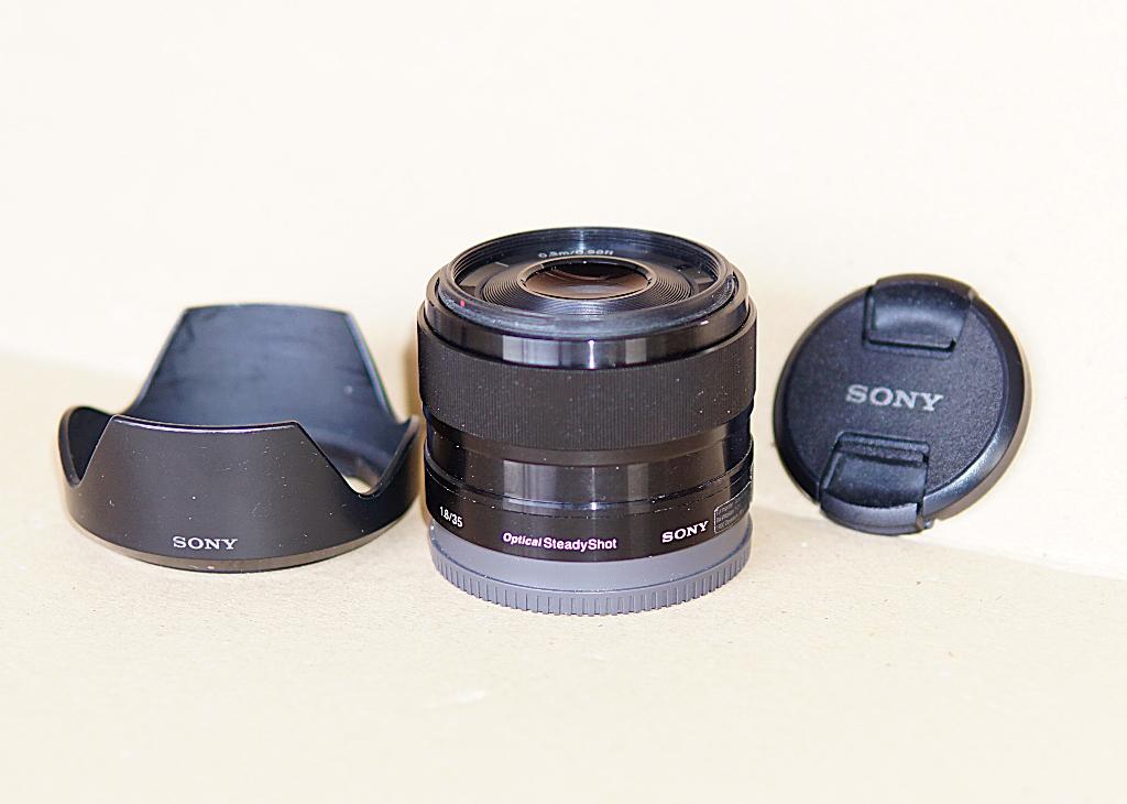 Sony 35 mm F1.8 OSS SEL35F18  stabilisé A6000 Nex, Enlèvement ou Envoi, Comme neuf, Lentille standard