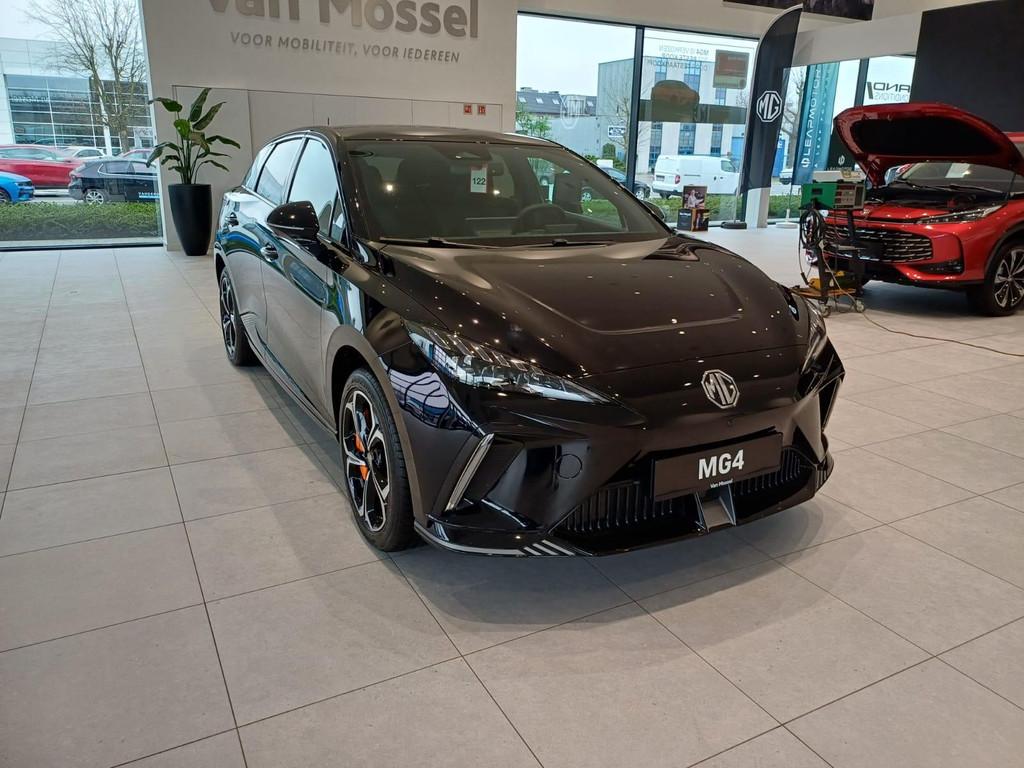 MG MG4 64 kWh Xpower 435 PK, Auto's, MG, Automaat, 1803 kg, 320 kW, 435 pk