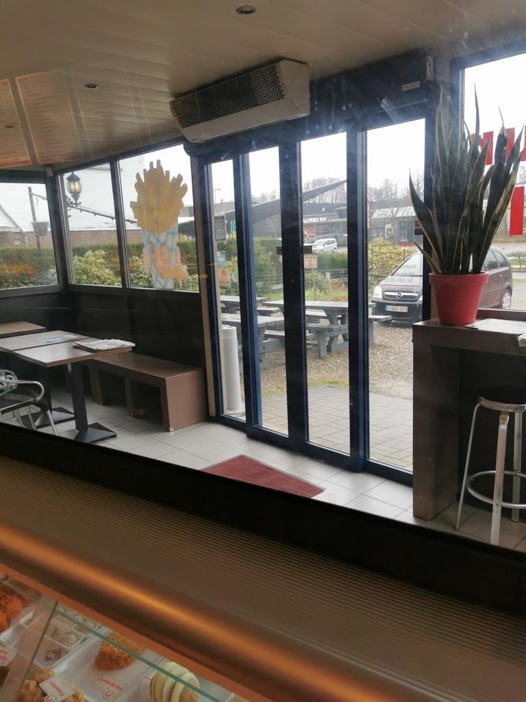 UNIEKE KANS: Frituur ter overname aangeboden (Lage prijs!)., Enlèvement