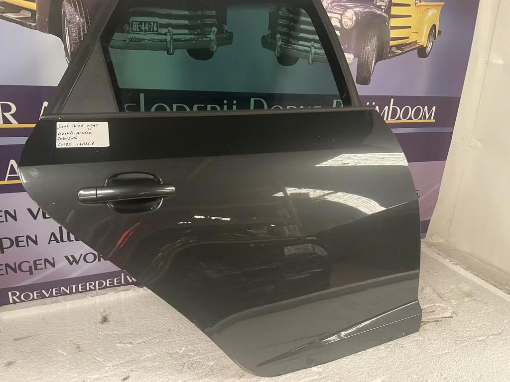 Seat Ibiza st (6j8) links achter, Auto-onderdelen, Gebruikt, Deur, Autovia A-2, Km 585 585
08760  Martorell, ES, SEAT S.A.