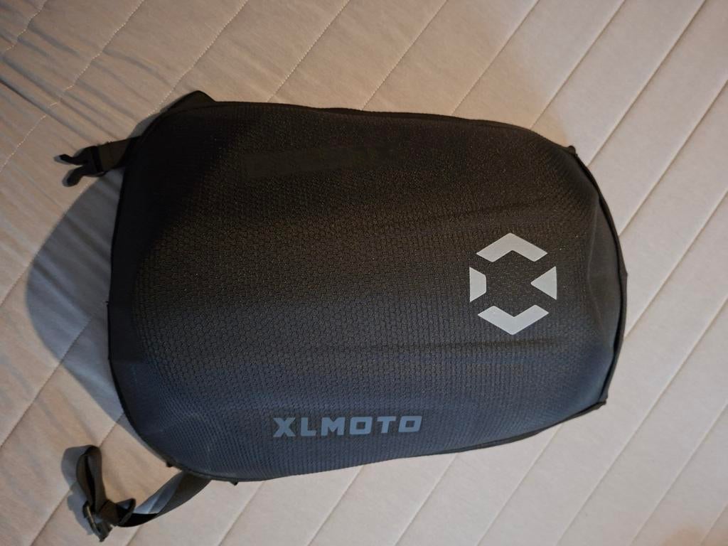 Aërodynamische motor rugzak backpack voor motorfiets, Ophalen, Zo goed als nieuw