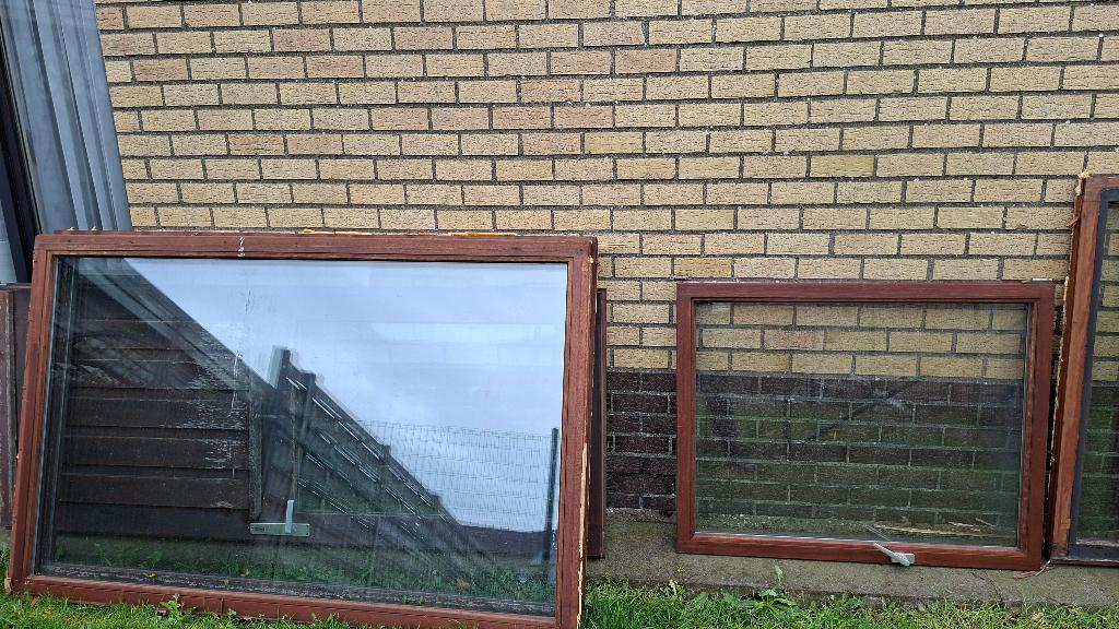 Ramen in mirantiehout, Ophalen, Gevelraam of Ruit, Gebruikt, 80 tot 120 cm