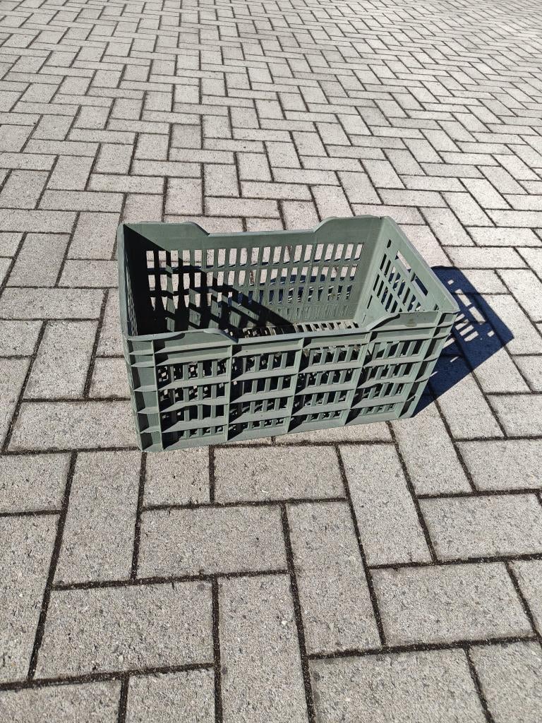 Handige kunststof kratjes te koop – perfect voor opslagen!, Ophalen