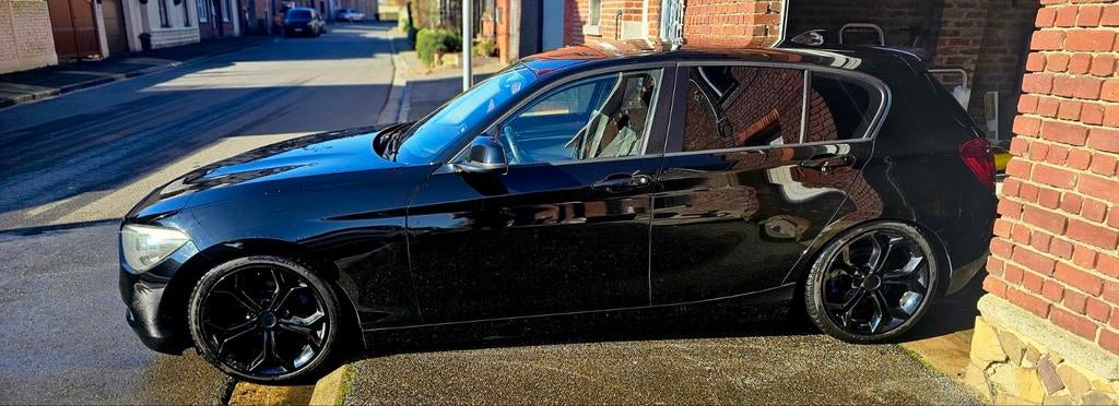 Bmw serie 1 f20, Auto's, BMW, 1 Reeks, Android Auto, Te koop, Benzine