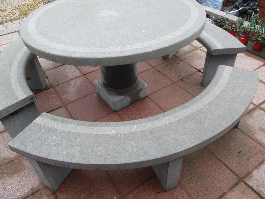 Table et bancs de jardin en pierre naturelle, Enlèvement, Comme neuf, Rond, Autres matériaux