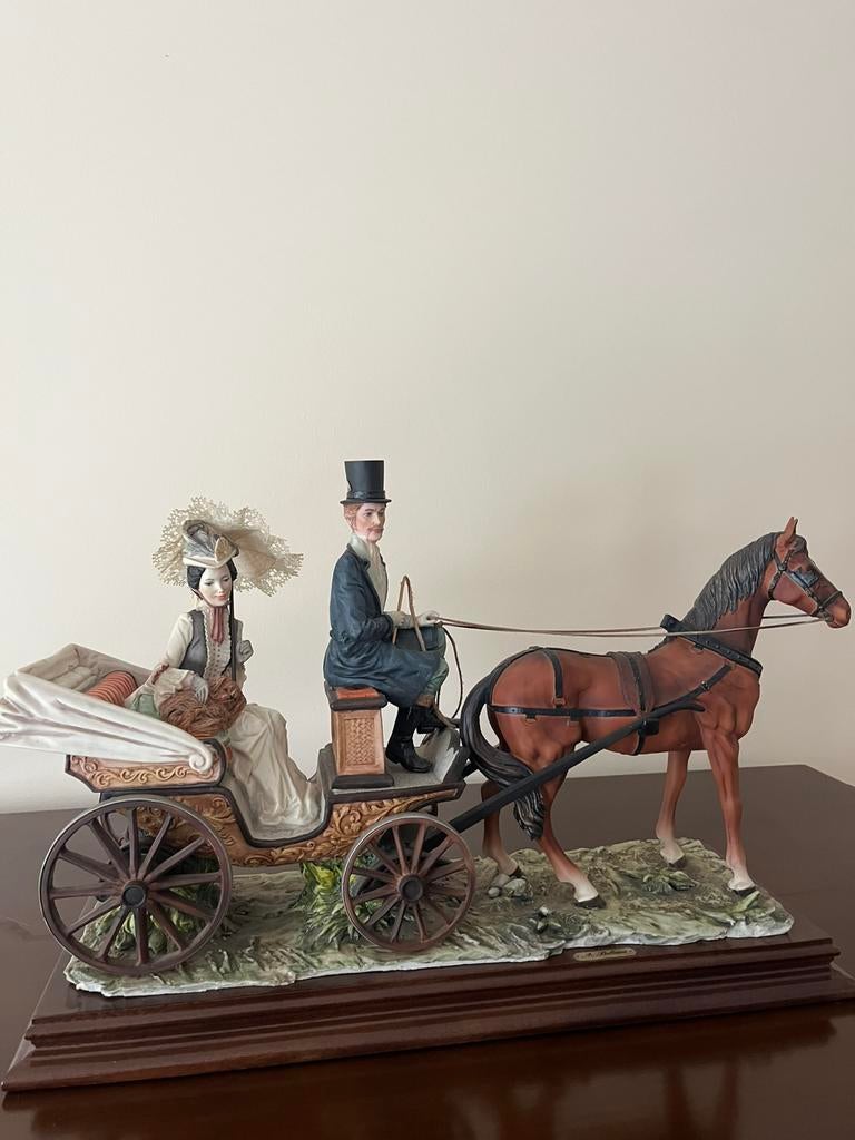 Porcelain biscuit sculptuur beeld, Antiek en Kunst, Ophalen, Beeld