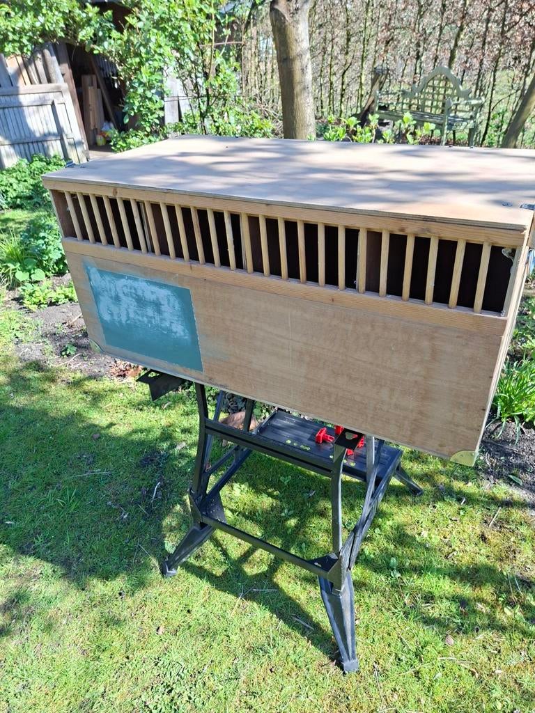 Transportkisten pluimvee., Ophalen