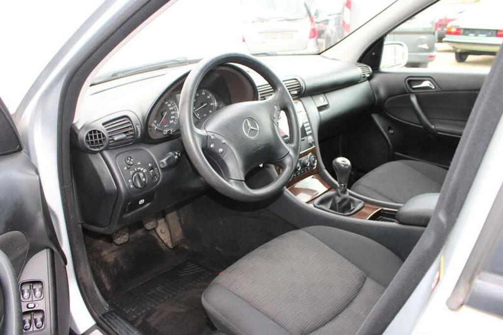 Mercedes-Benz C-CLASS 180 Kompressor Classic inclusief 2 JAA, Autos, Achat, https://public.car-pass.be/vhr/57a255ad-c3fc-49cc-a5ef-1ee30256ac32