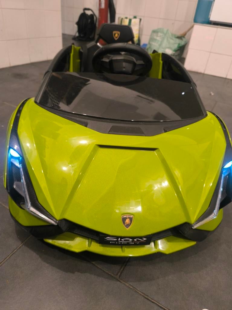 Voiture électrique pour enfant de 3 à 4 ans, Ophalen