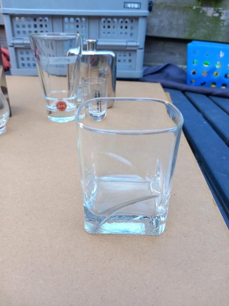 Whisky glazen, Collections, Enlèvement