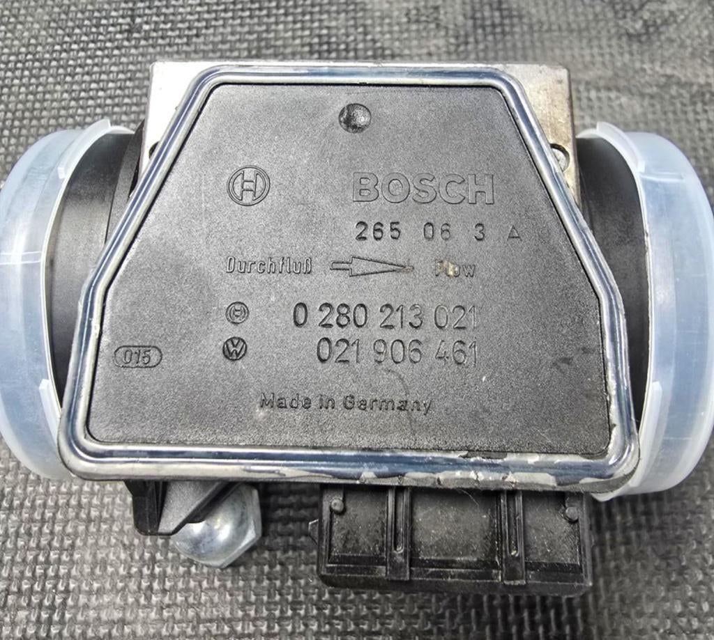 Capteur de débit d’air massique 6 broches, Enlèvement, Utilisé, Volkswagen