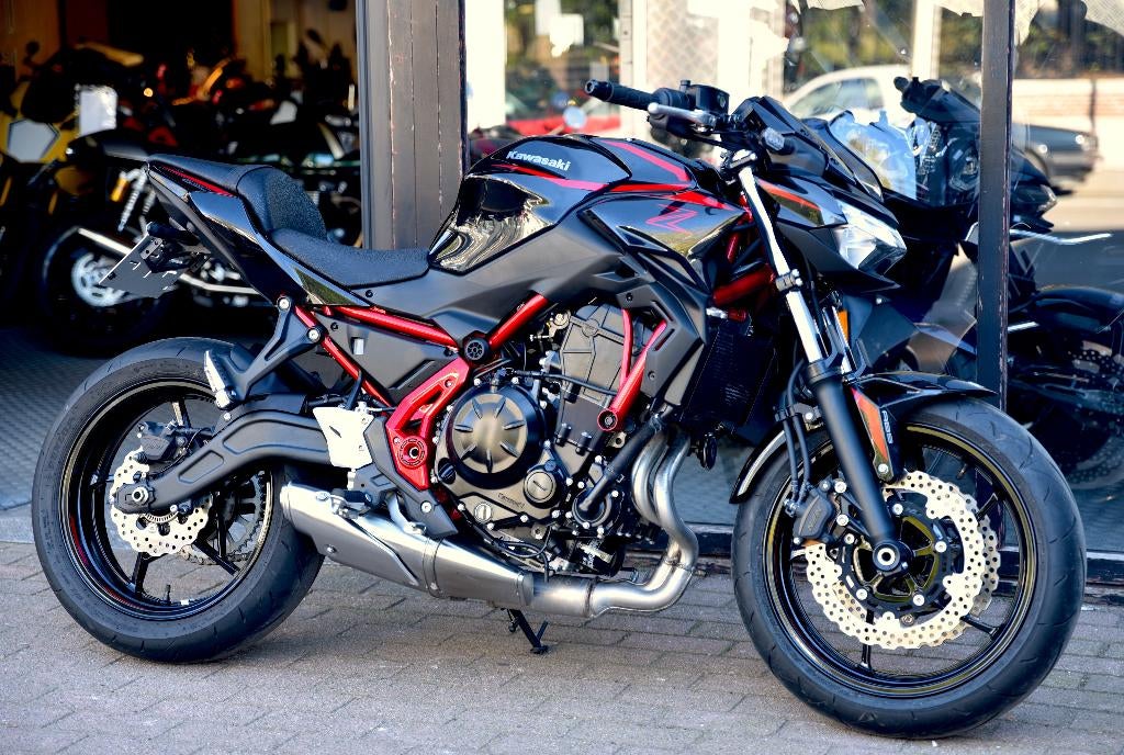 KAWASAKI Z650 ***MOTOVERTE.BE***, Motoren, Motoren | Kawasaki, 2 cilinders, 650 cc, Naked bike, Gebruikt