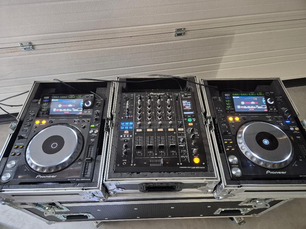 Pioneer 2XCDJ2000NXS + DJM900NXS discobar inclusief Flights, Ophalen of Verzenden, Gebruikt, Dj-set, Pioneer