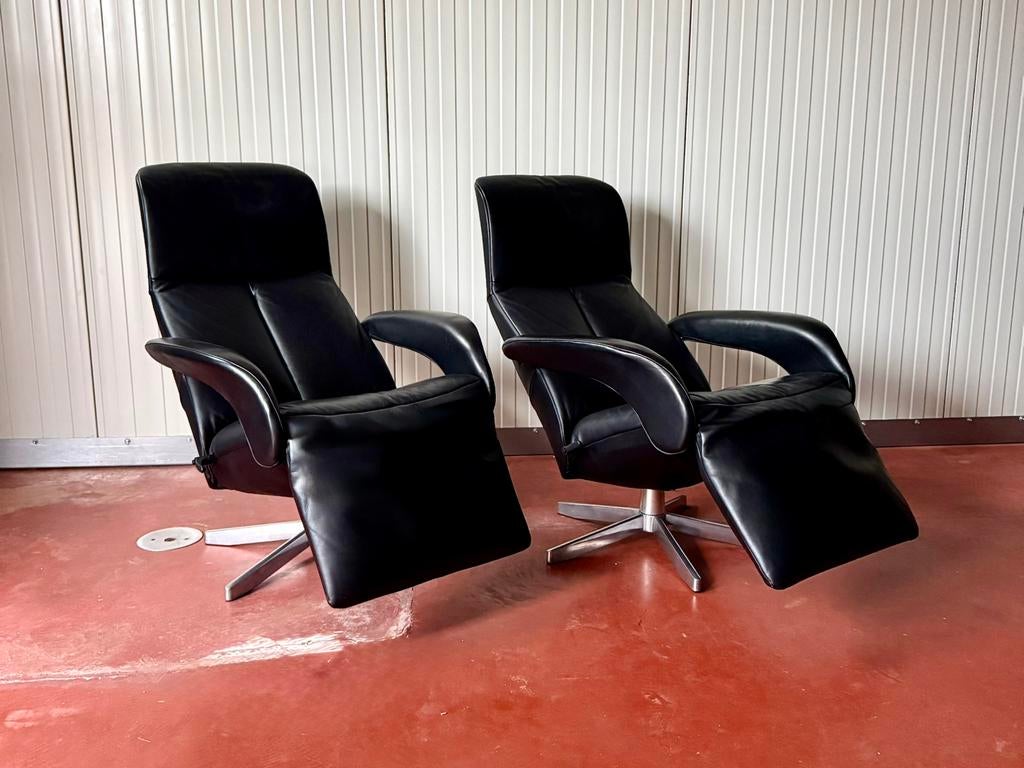2x JORI Symphony mono-move relaxfauteuil zwart leder, Huis en Inrichting, 75 tot 100 cm, Ophalen of Verzenden, Zo goed als nieuw