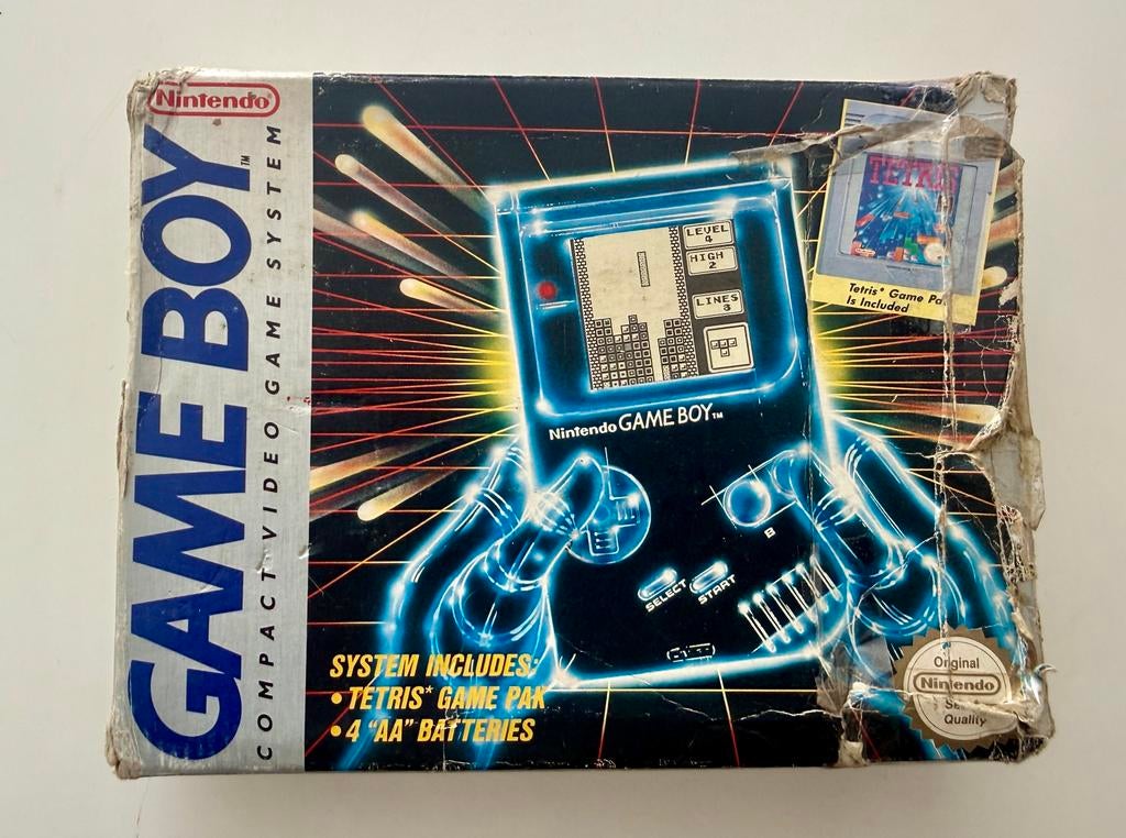 Game Boy DMG met originele doos/boxed/vintage Nintendo, Games en Spelcomputers, Spelcomputers | Nintendo Game Boy, Zo goed als nieuw