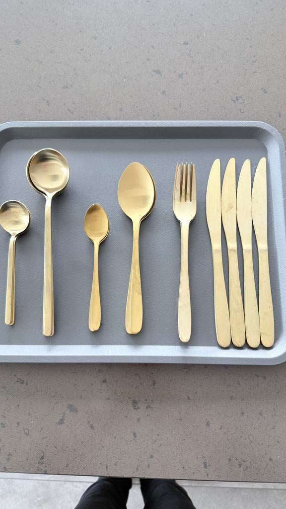 Goudkleurig bestekset 4 personen, Ophalen of Verzenden, Gebruikt, Bestekset