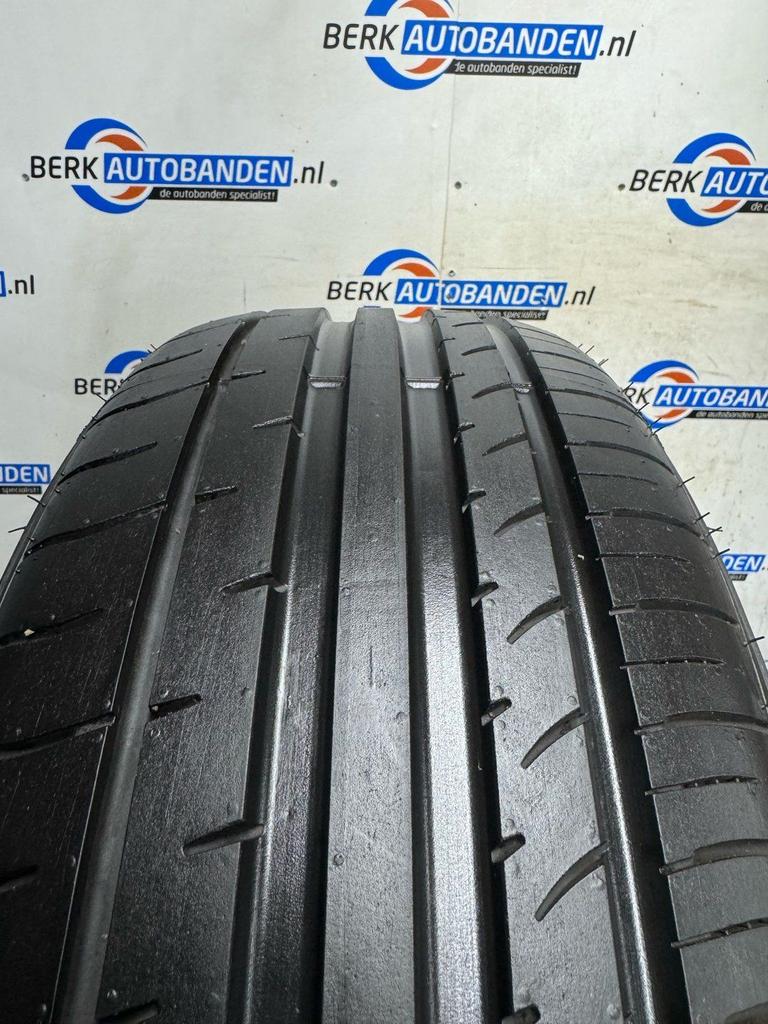 4x Falken Azenis FK253CC (DEMO) 215/50 R18 92W 215/50/18 215, 18 inch, -, -, Ophalen of Verzenden