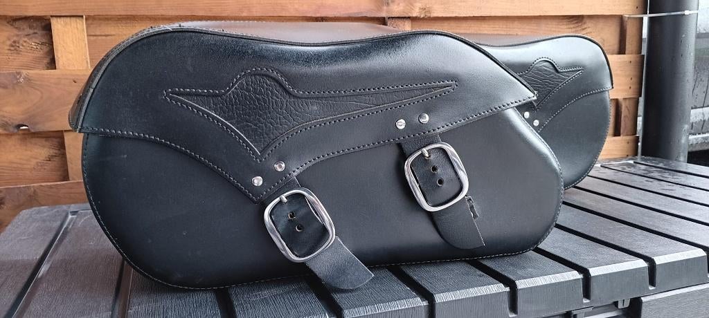 Leren zijtassen voor motor, Motoren, Ophalen, Zo goed als nieuw