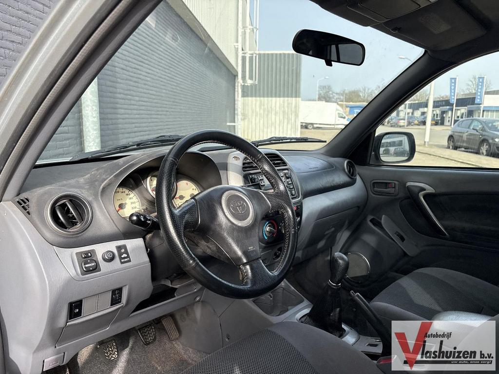 Toyota RAV 4 2.0-16V VVT-i Sol | Airco | Trekhaak |, Autos, Toyota, Argent ou Gris, Achat, Entreprise, Noir