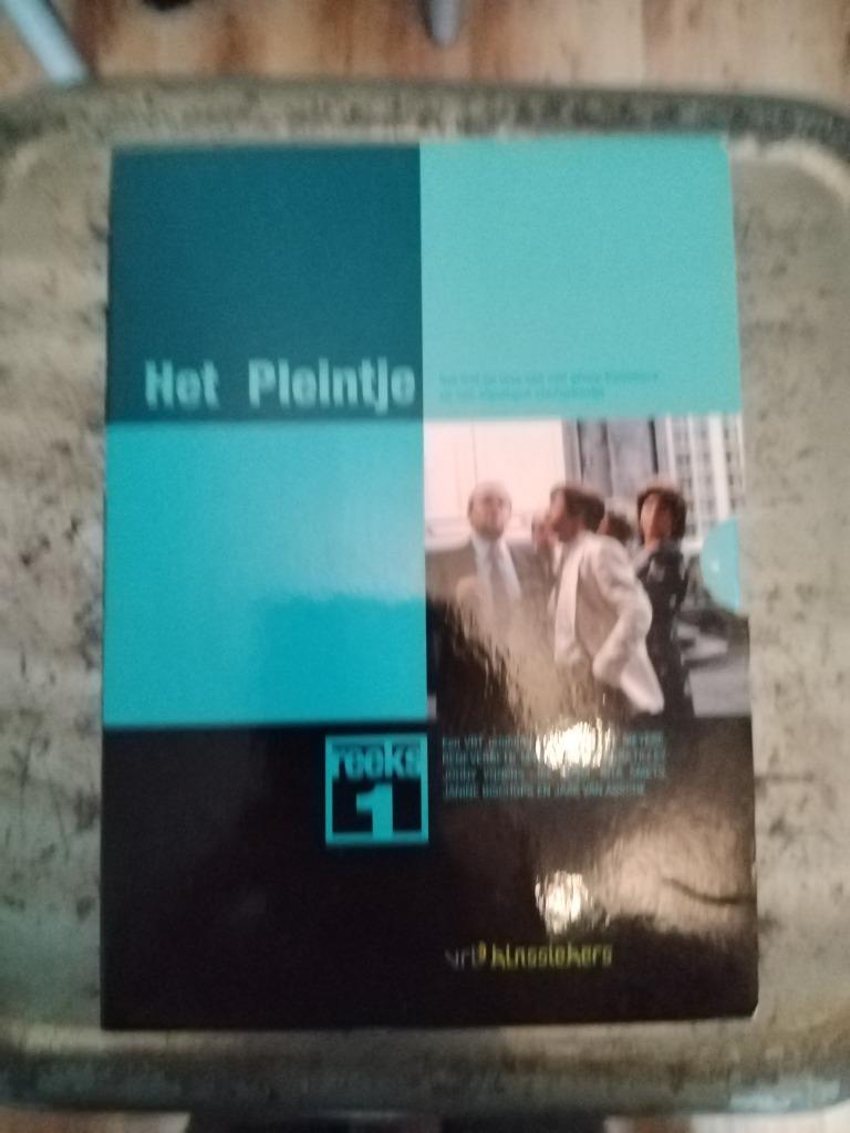 Het pleintje – reeks 1 (4DVD), CD & DVD, DVD | TV & Séries télévisées, Comme neuf, Drame, Coffret, Tous les âges, Envoi
