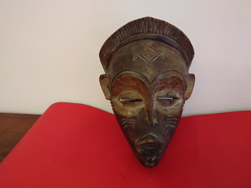 Masque de l' ethnie Chokwe du Congo, Ophalen of Verzenden