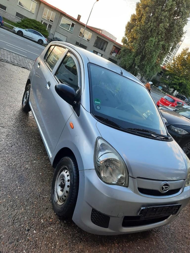 Daihatsu Cuore 1.0 Automaat Benzine, Autos, Argent ou Gris, Achat, Rétroviseurs extérieur chauffants, Cuore