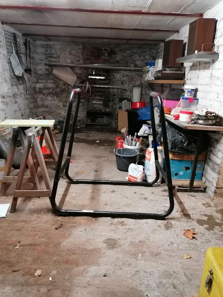 Barres de dips, Enlèvement, Utilisé