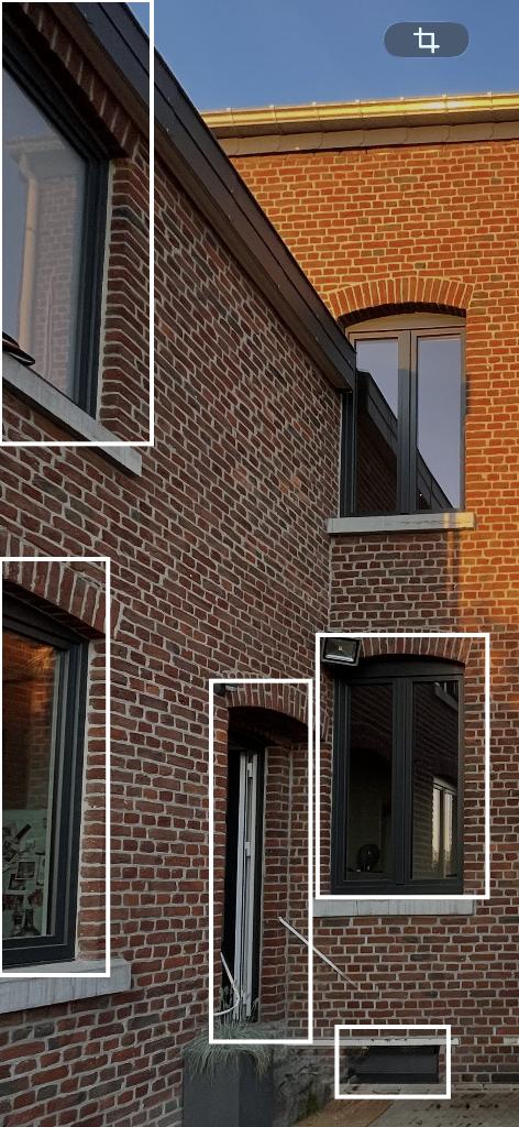 Kavel met dubbele beglazing + 1 buitendeur, Schrijnwerk of Zaagwerk