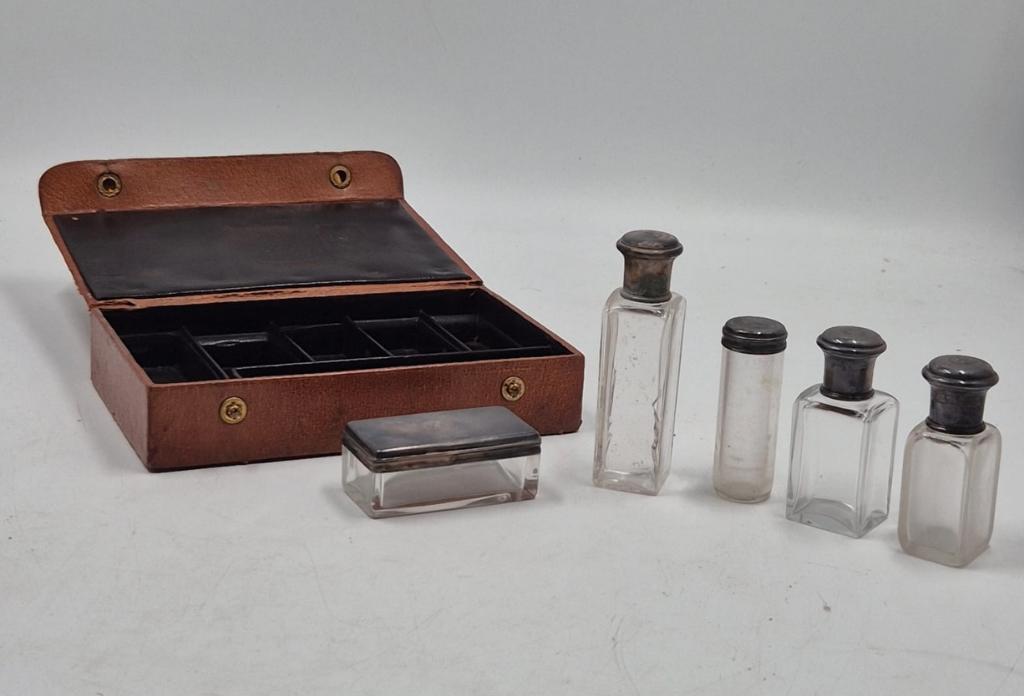 Trousse de toilet vintage, Ophalen of Verzenden