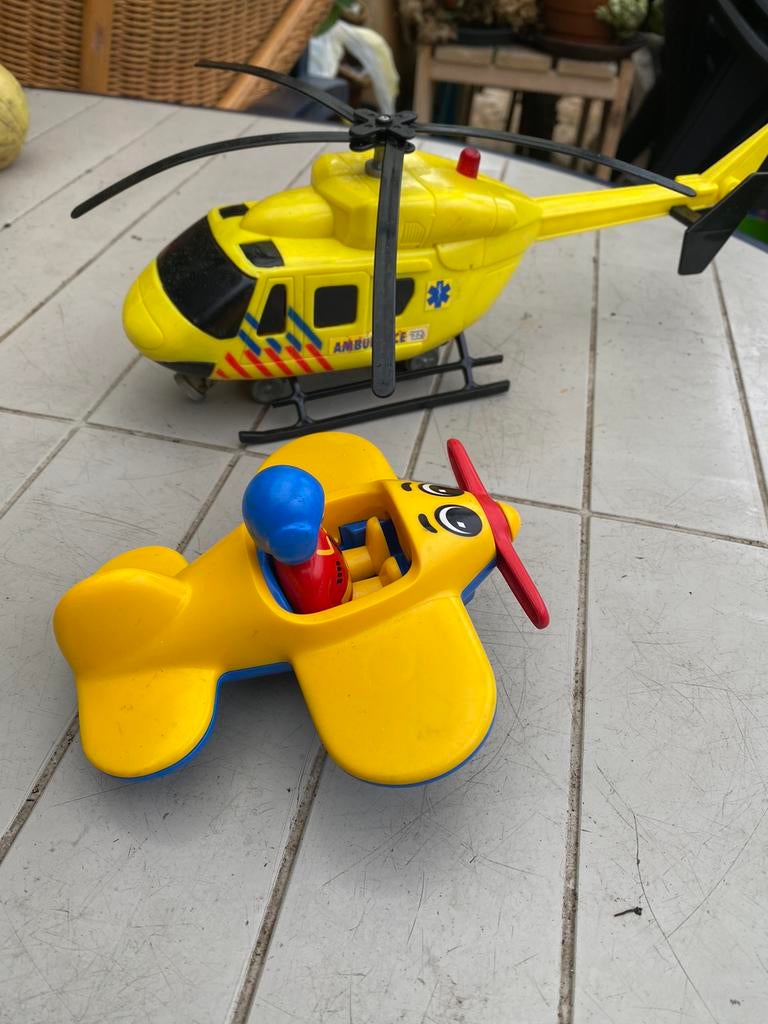 Helikopter en vliegtuigje, Ophalen of Verzenden, Gebruikt