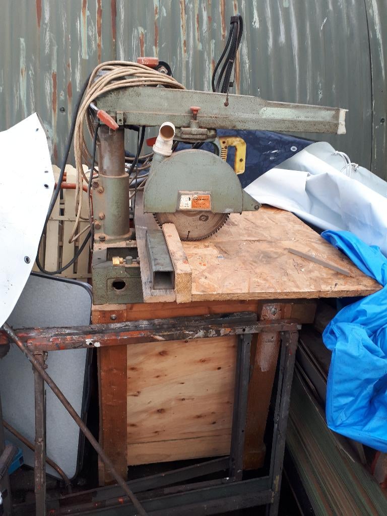 Houtzaag afkortzaag, Ophalen, Zo goed als nieuw, Afkortzaag