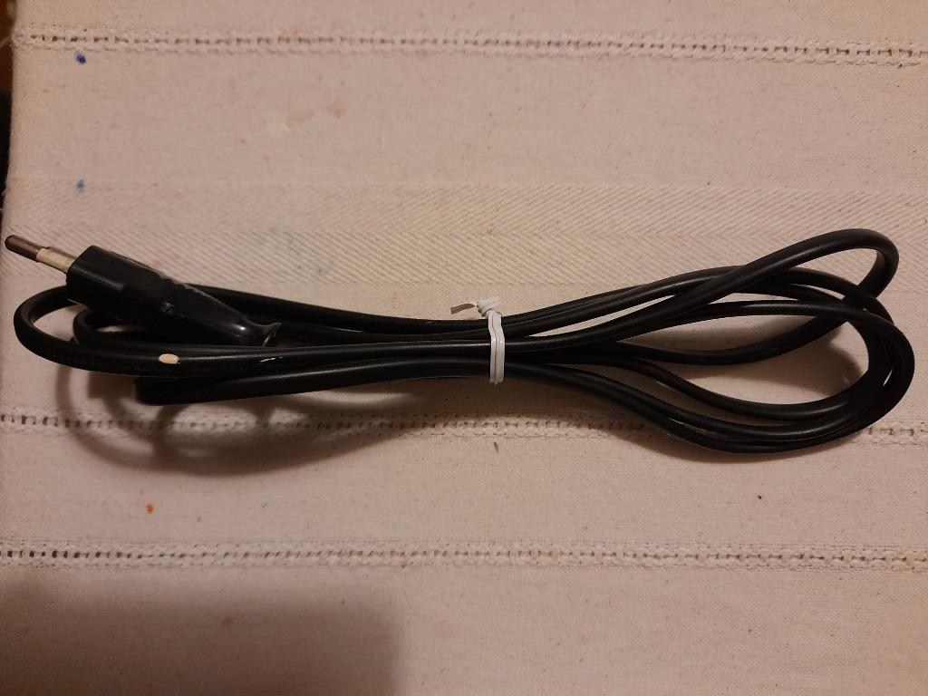 Câble secteur simple 1.8m, neuf, TV, Hi-fi & Vidéo, Câbles audio & Câbles de télévision, Enlèvement ou Envoi, Comme neuf, Moins de 2 mètres