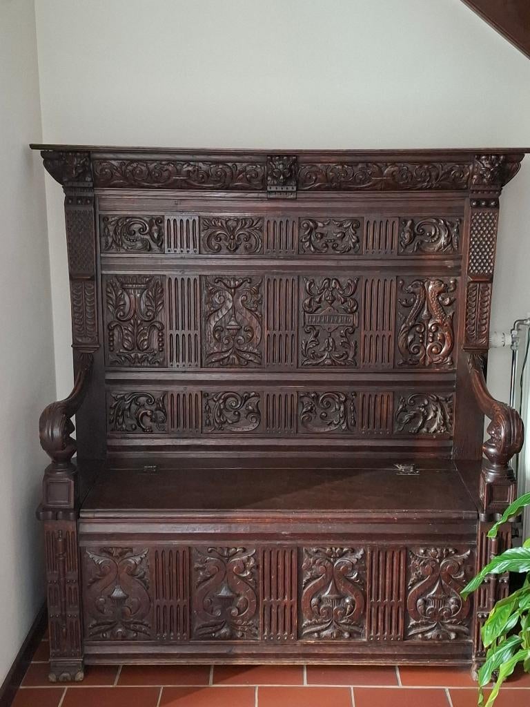 Banquette de coffre ancienne - richement sculptée, Antiquités & Art, Enlèvement