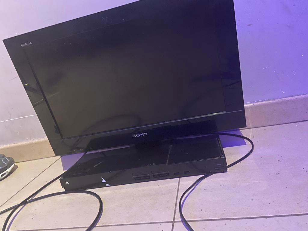 Téléviseur sony bravia avec ps2 intégré, Enlèvement, Comme neuf