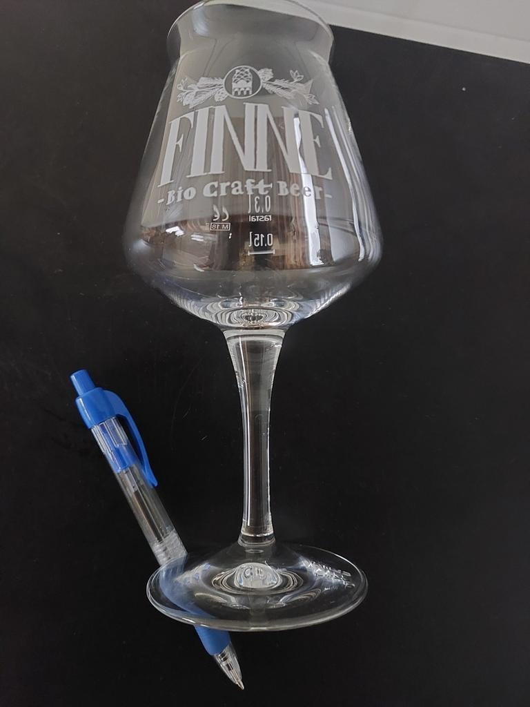 Verre à bière artisanale Finne bio, Enlèvement ou Envoi, Comme neuf, Verre à bière