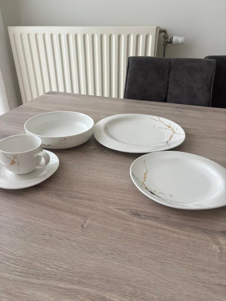 Service borden, Enlèvement, Assiettes(s)