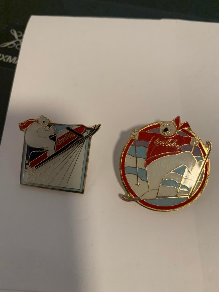 Lot de 2 épingles rétro Coca Cola, Collections, Enlèvement ou Envoi, Comme neuf