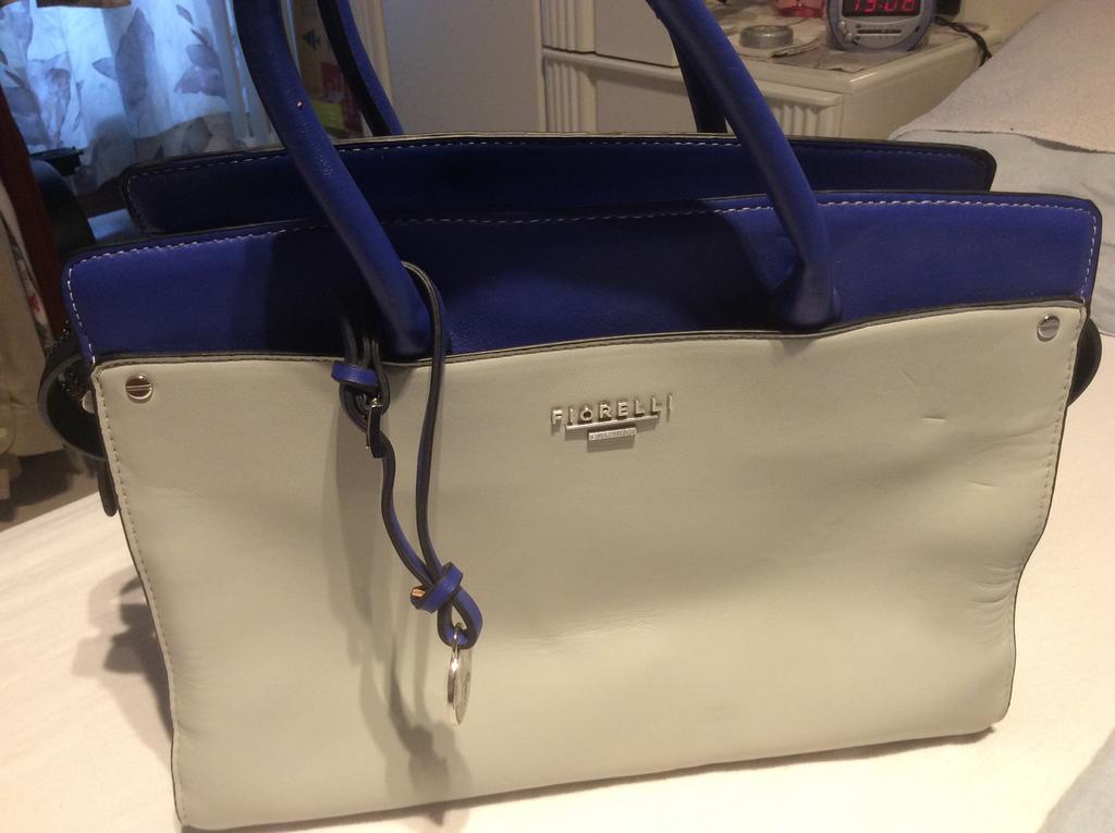 Handtas Fiorelli 35cm x 25 cm, Enlèvement ou Envoi, Comme neuf, Sac à main