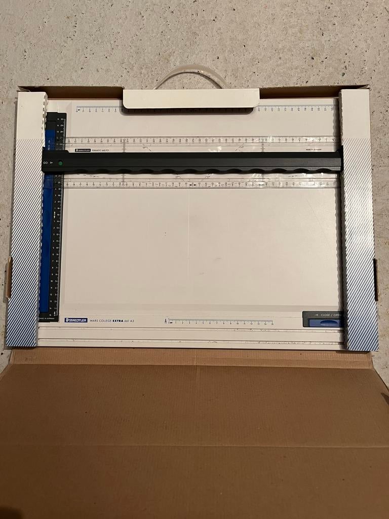 Tekenplaat, Ophalen, Zo goed als nieuw