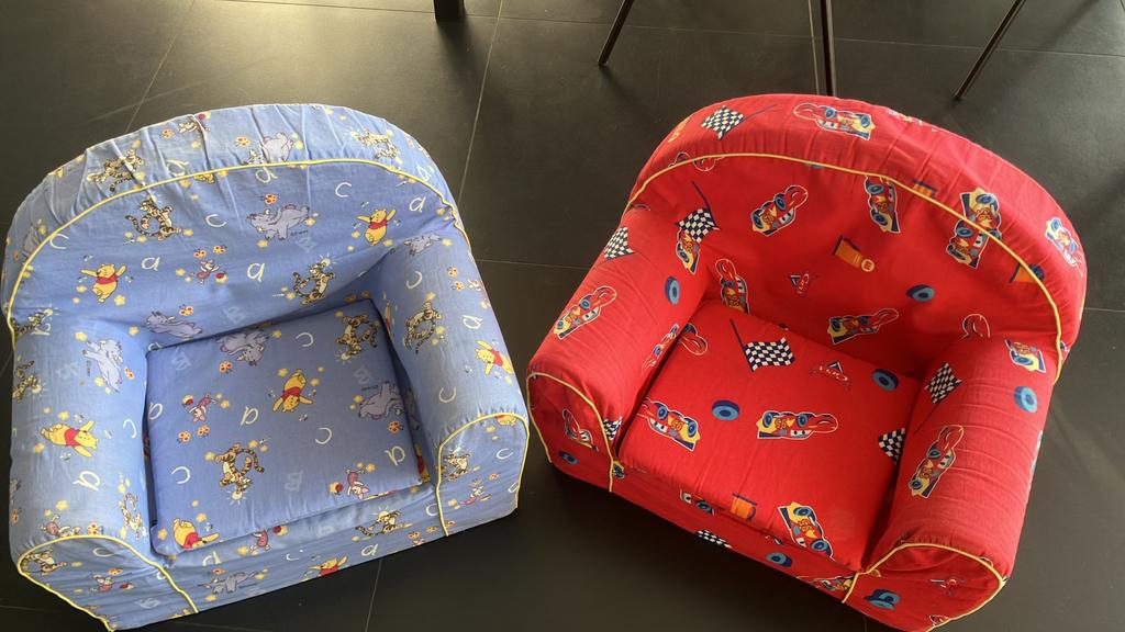 2 kinderzeteltjes (cars en winnie the pooh), Ophalen, Gebruikt