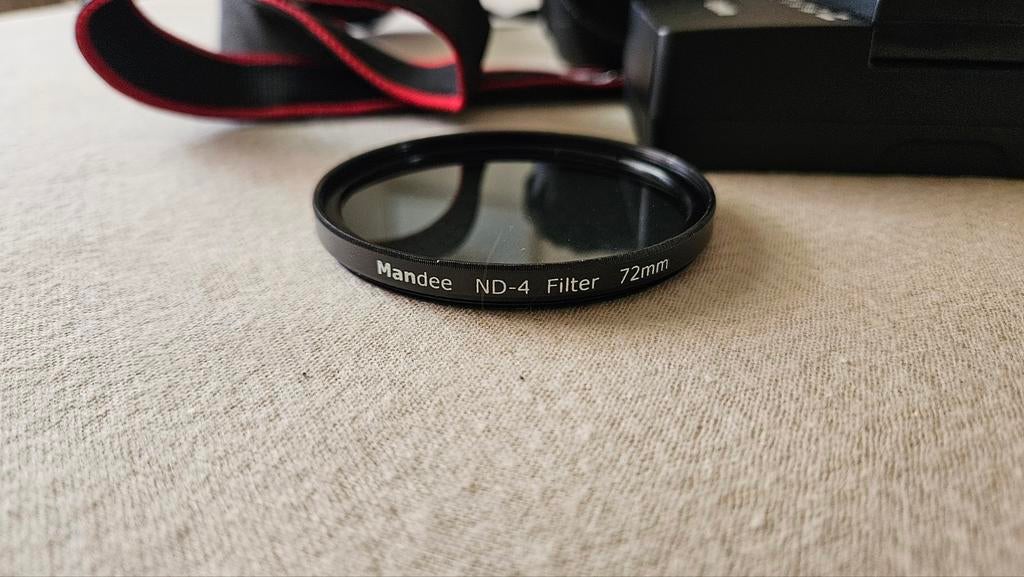 À vendre ; EOS CANON 60D, OBJECTIF SIGMA 18-250 mm, Enlèvement, Comme neuf