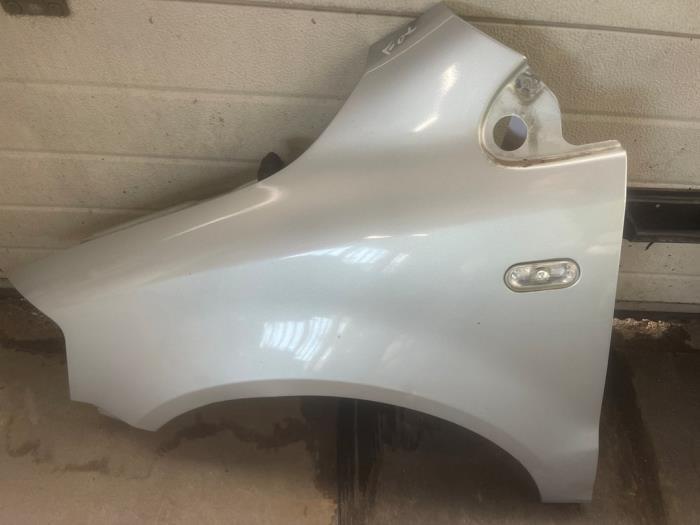 Scherm links-voor van een Volkswagen Fox (LA7W), Gebruikt, -, Volkswagen, -