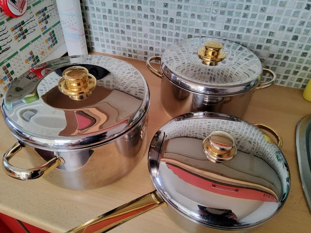 2 kookpotten en 1 sutterpan, met deksel, Ophalen